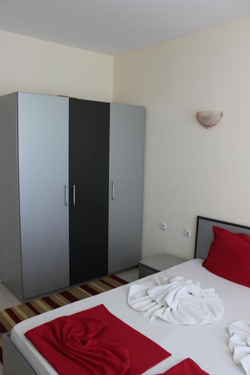 Sb Rentals Apartments In Blue Marine Complex Слънчев бряг Стая снимка